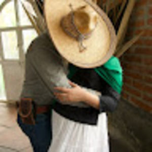 Meet your Posher, Elba